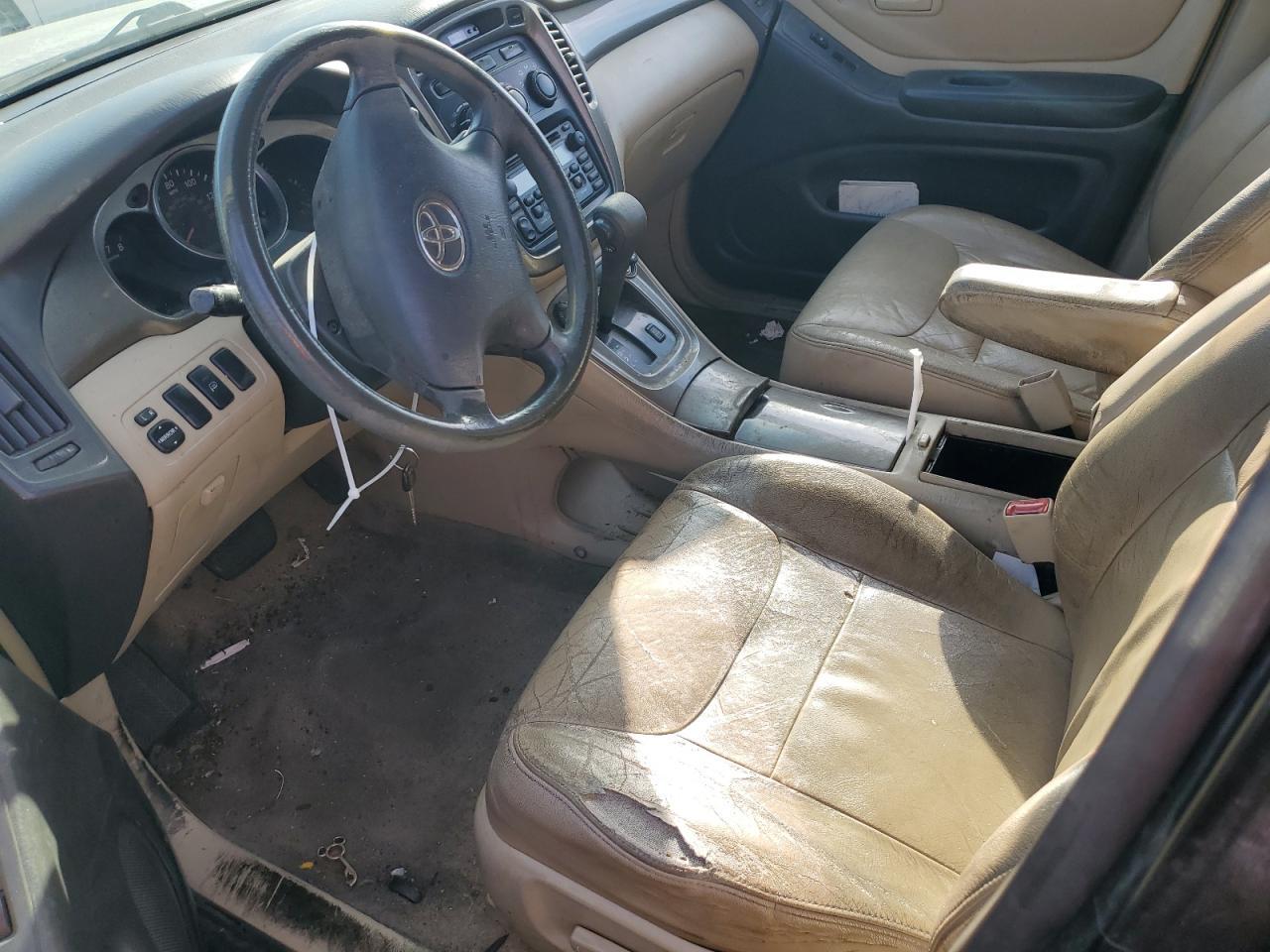 2003 TOYOTA HIGHLANDER