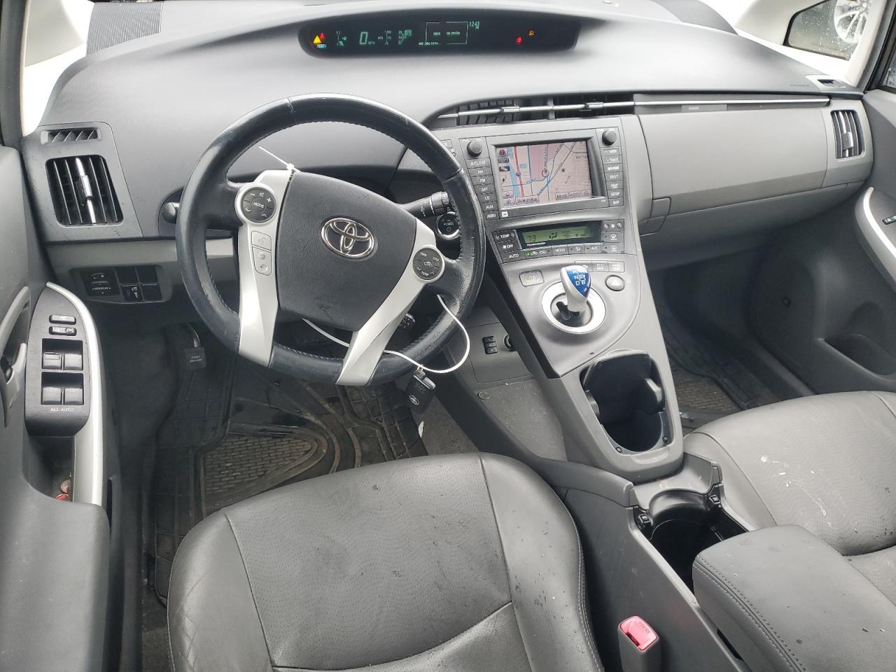2010 TOYOTA PRIUS