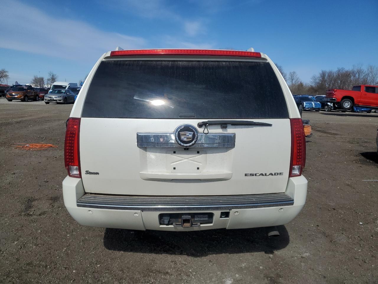 2008 CADILLAC ESCALADE