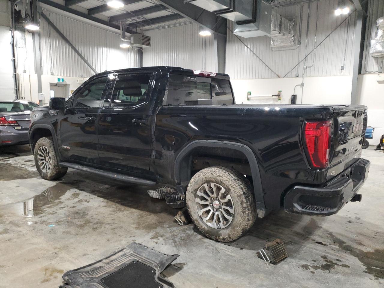 2023 GMC Sierra