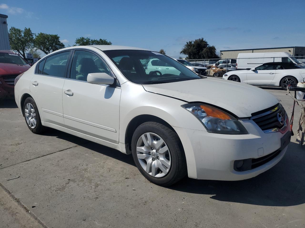 2009 NISSAN ALTIMA