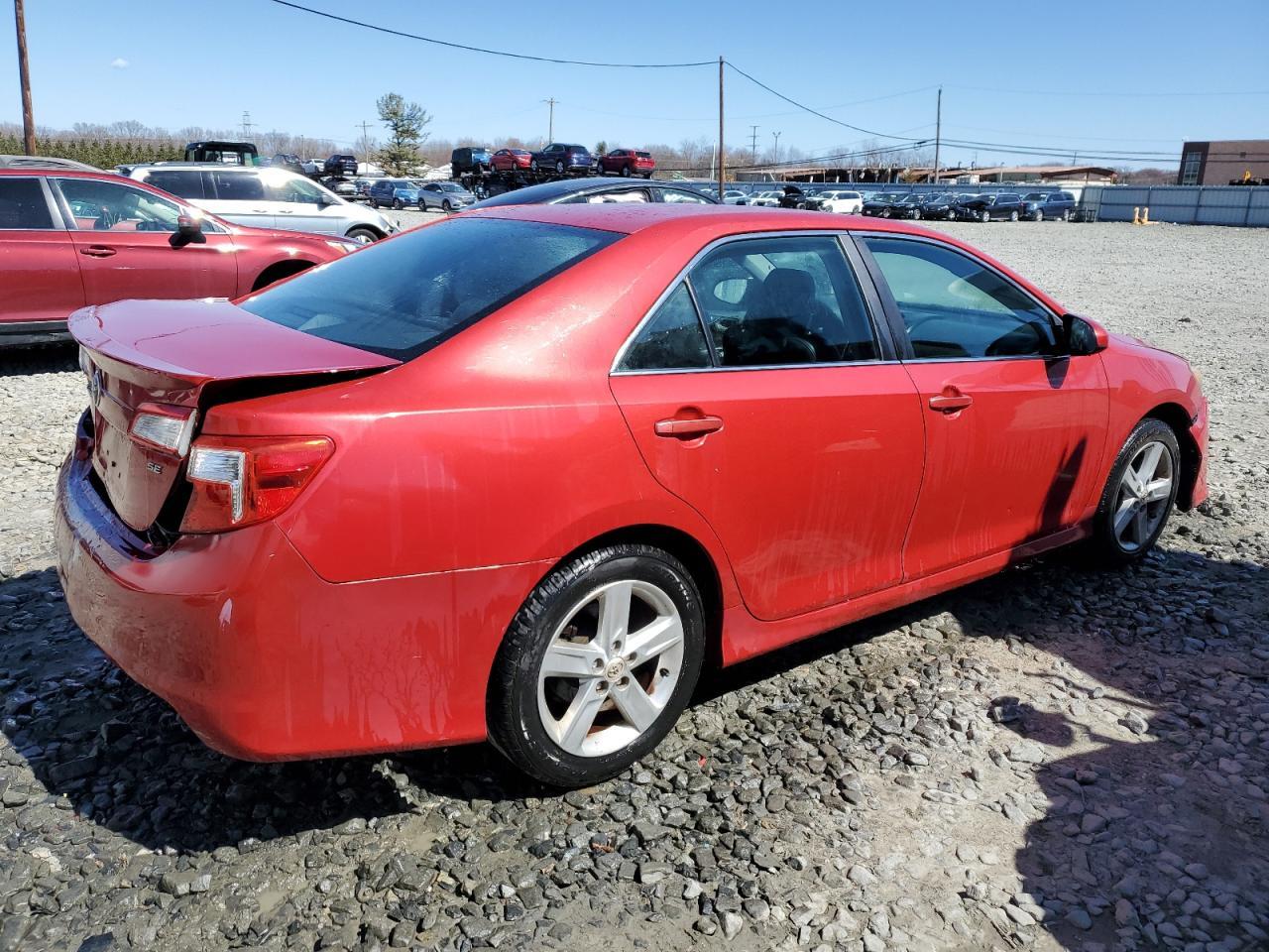 2013 TOYOTA CAMRY