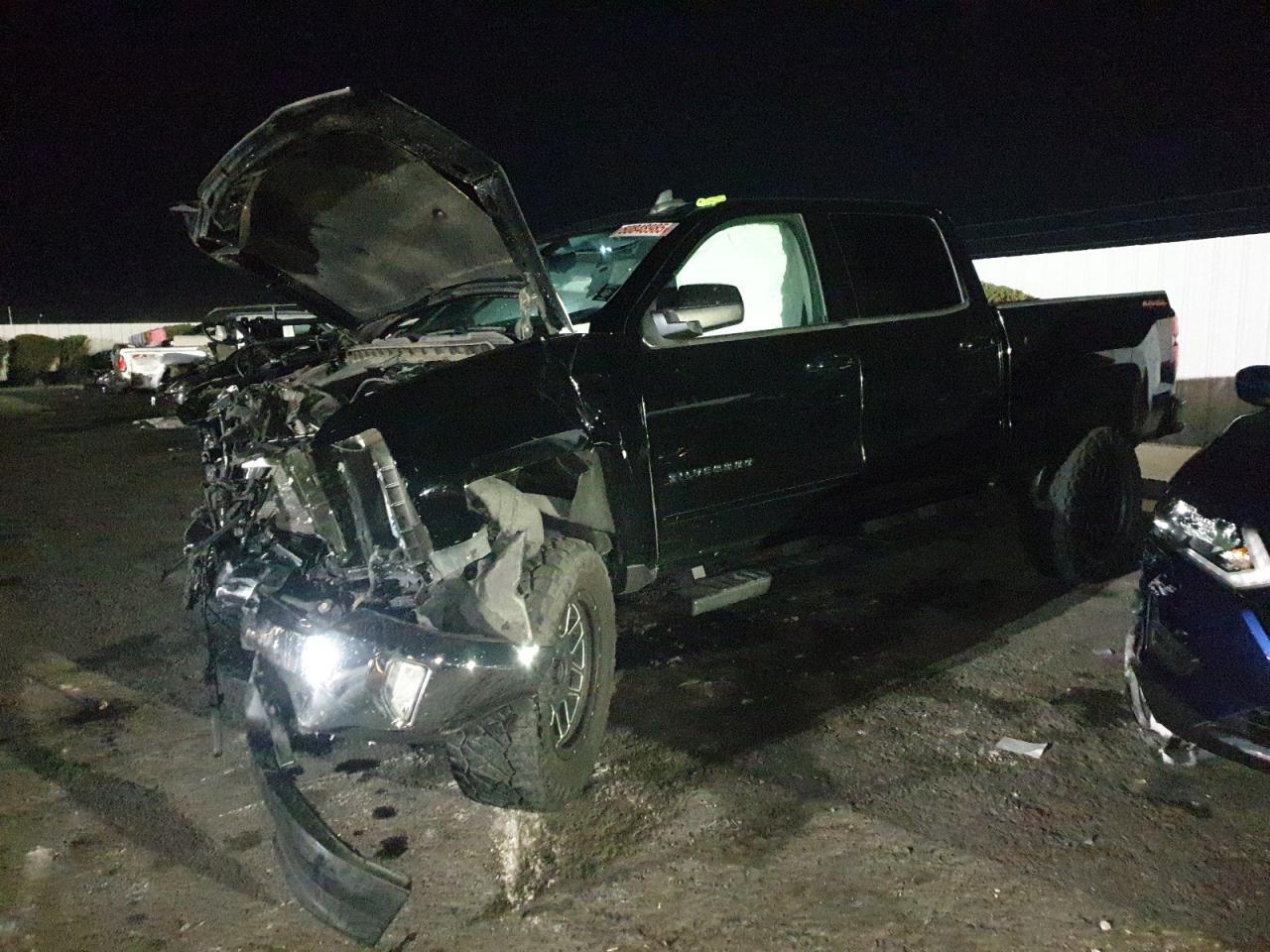 2017 CHEVROLET Silverado