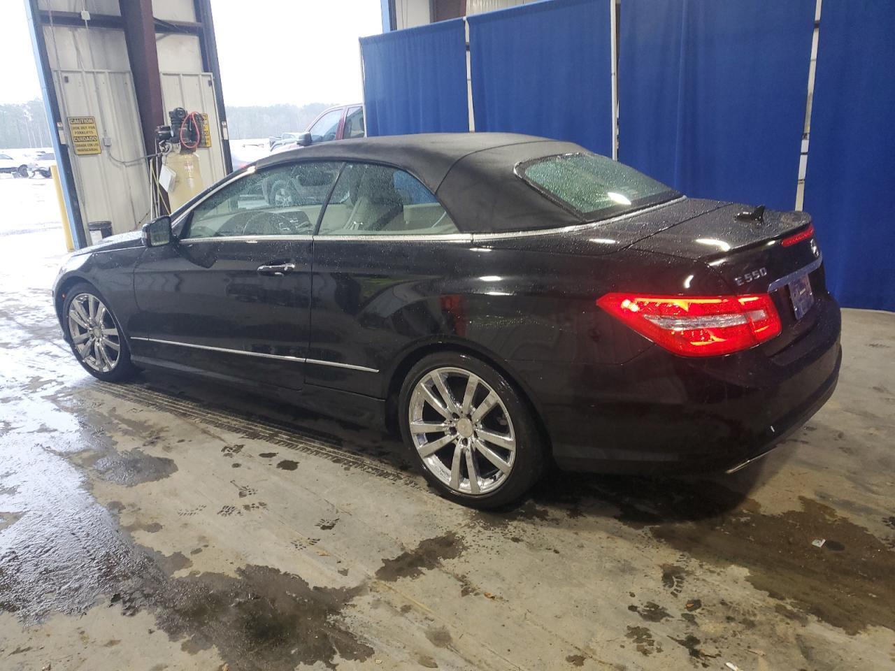2011 MERCEDES-BENZ E-Class