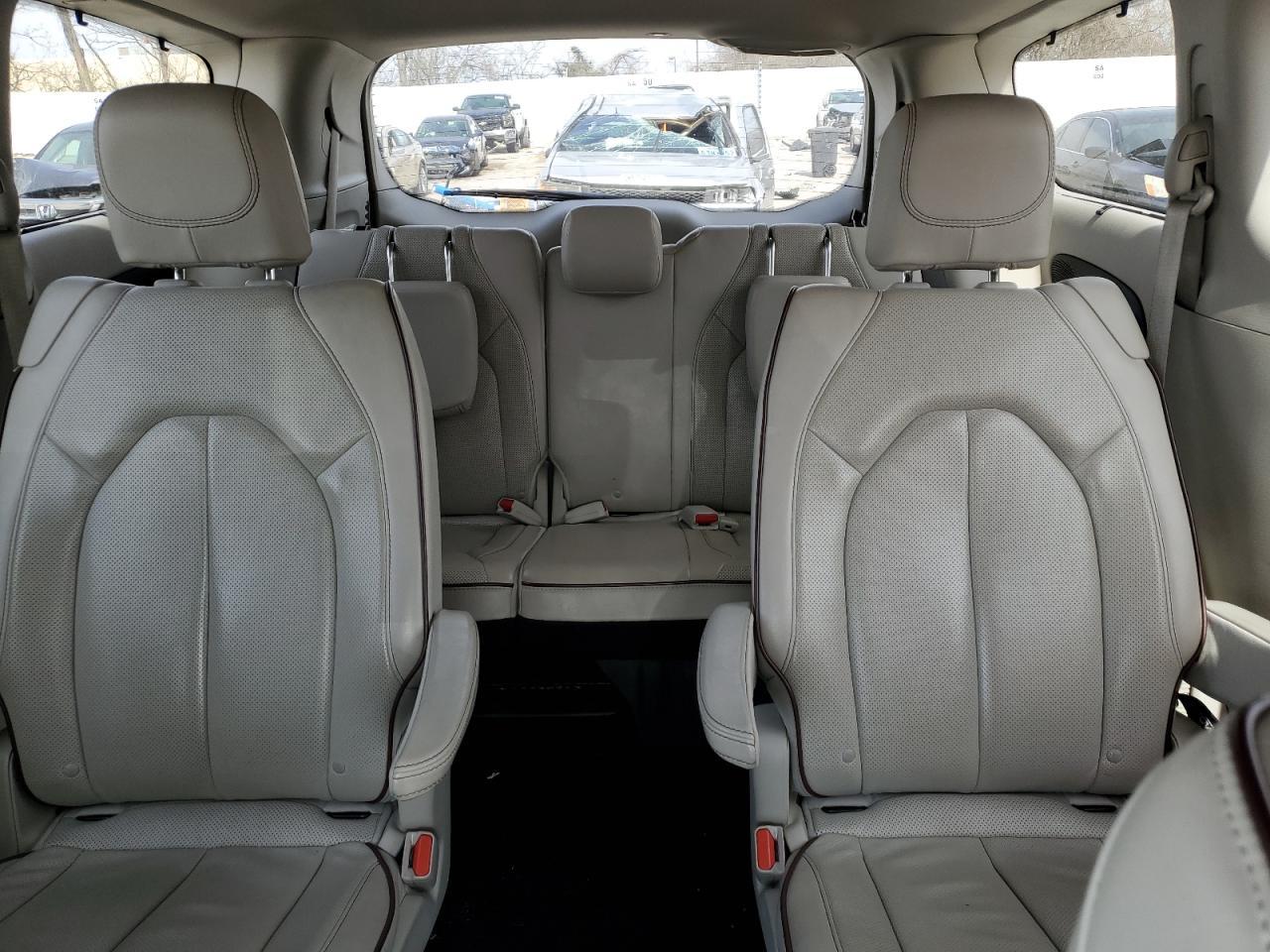 2019 CHRYSLER Pacifica