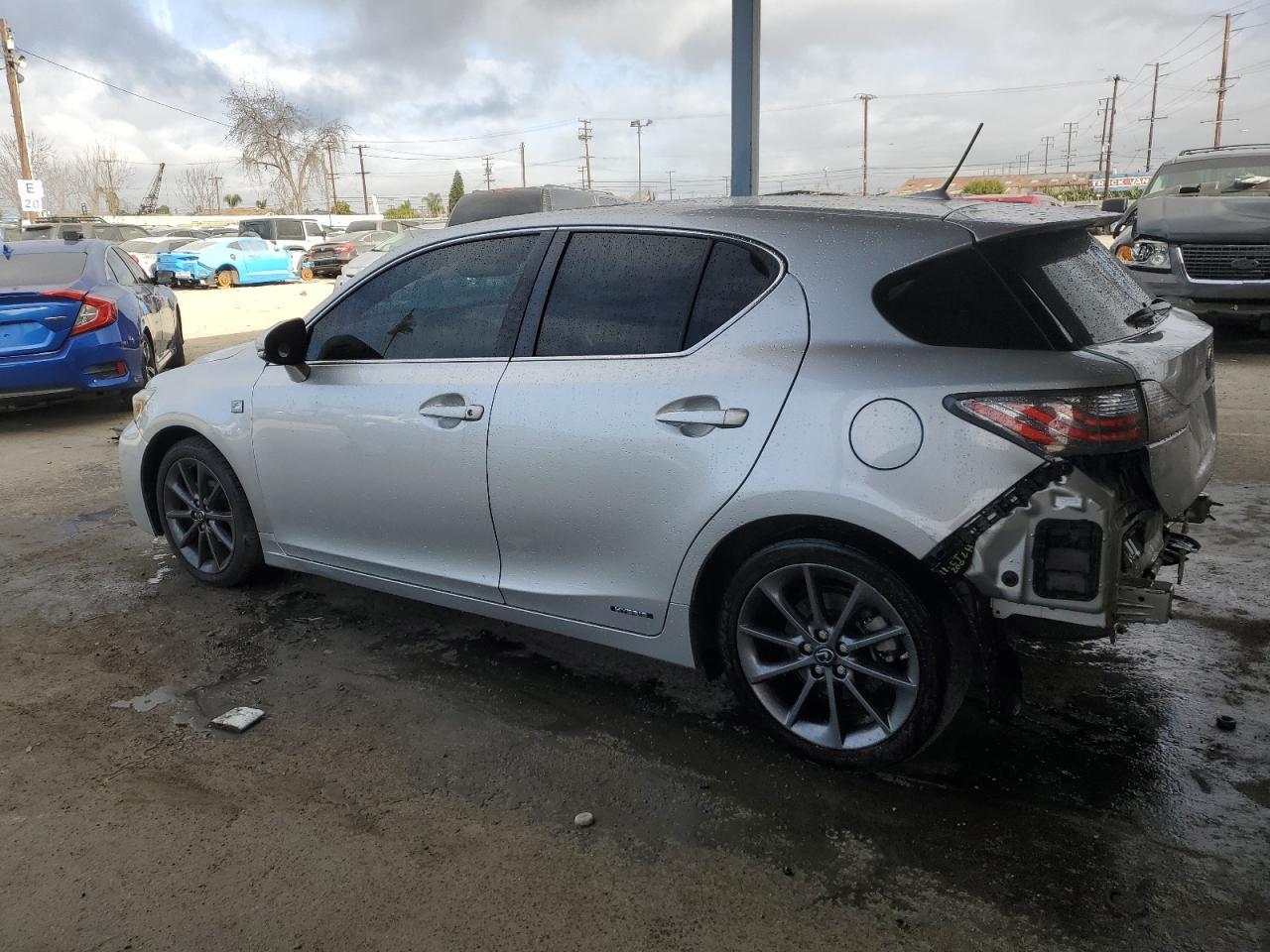 2013 LEXUS CT 200