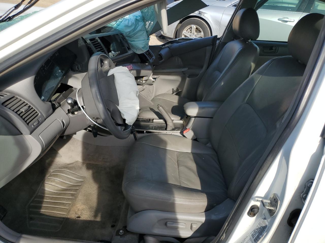 2002 TOYOTA CAMRY