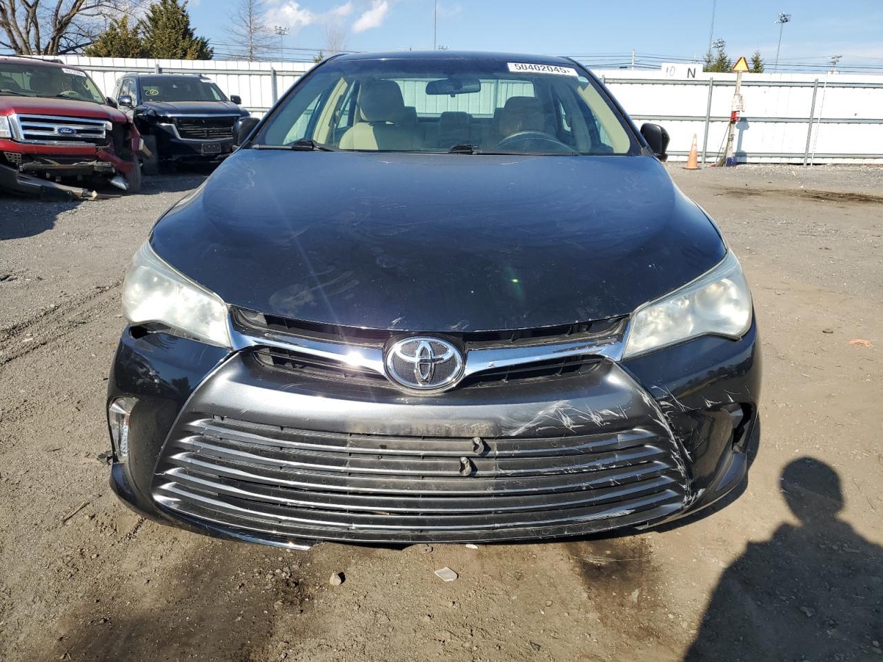 2015 TOYOTA CAMRY