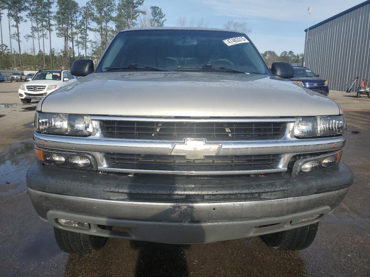2004 CHEVROLET Tahoe