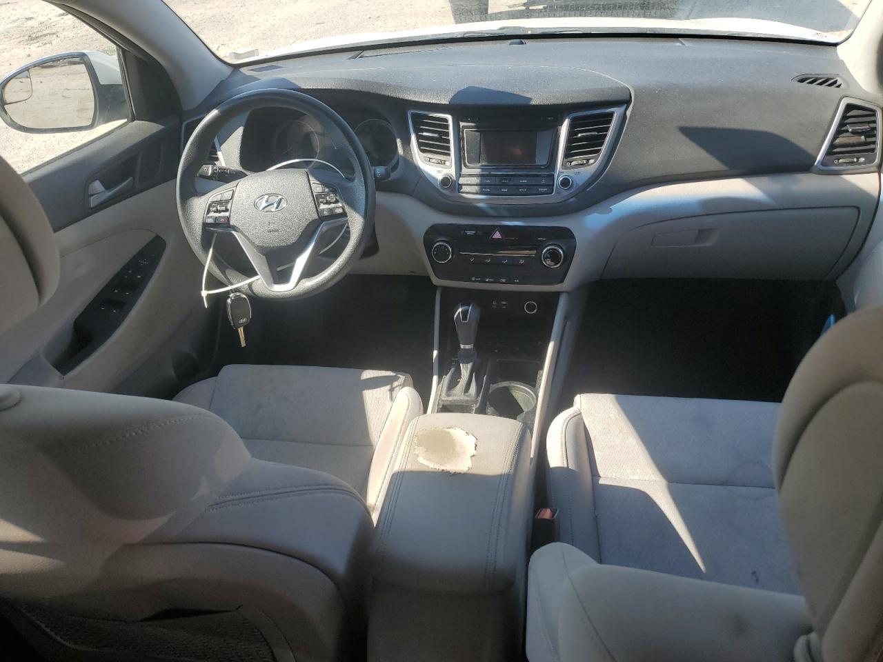 2016 HYUNDAI TUCSON
