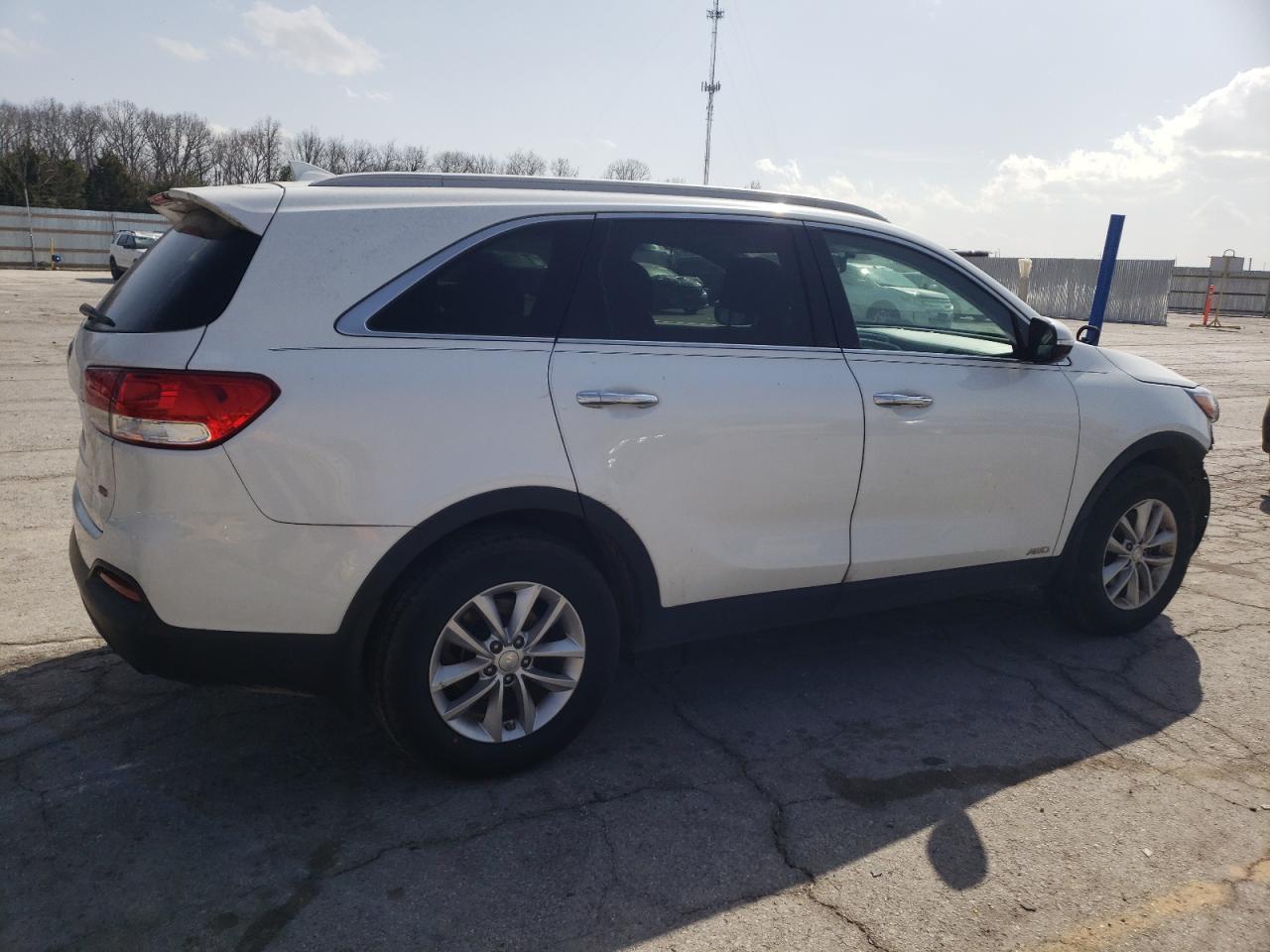 2017 KIA SORENTO