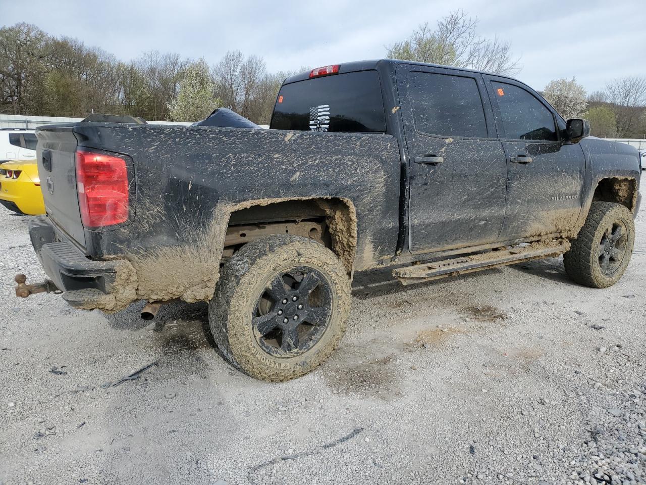 2018 CHEVROLET Silverado