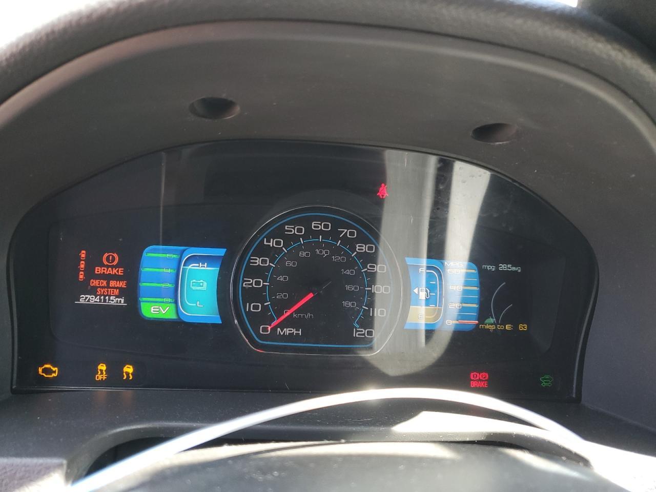 2010 FORD FUSION