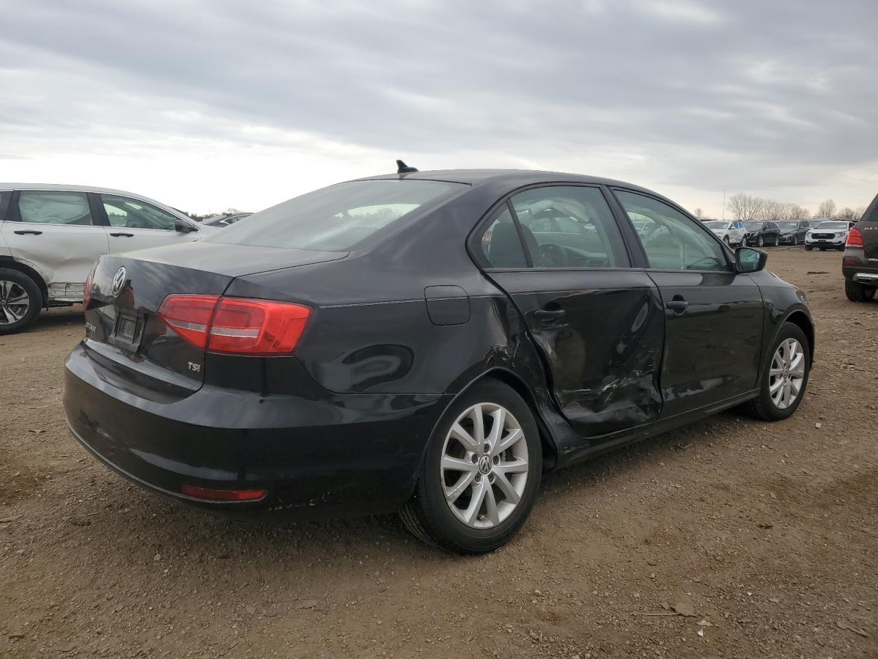 2015 VOLKSWAGEN JETTA