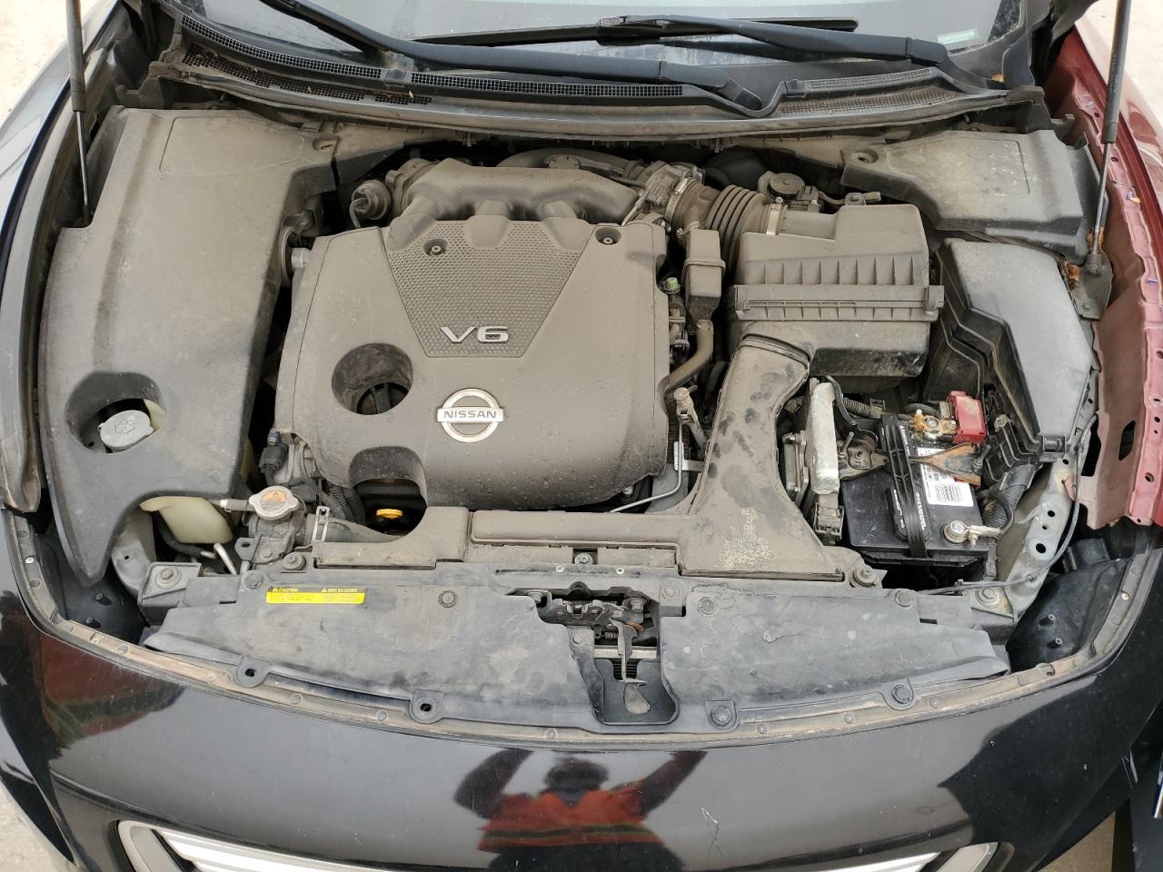 2010 NISSAN Maxima
