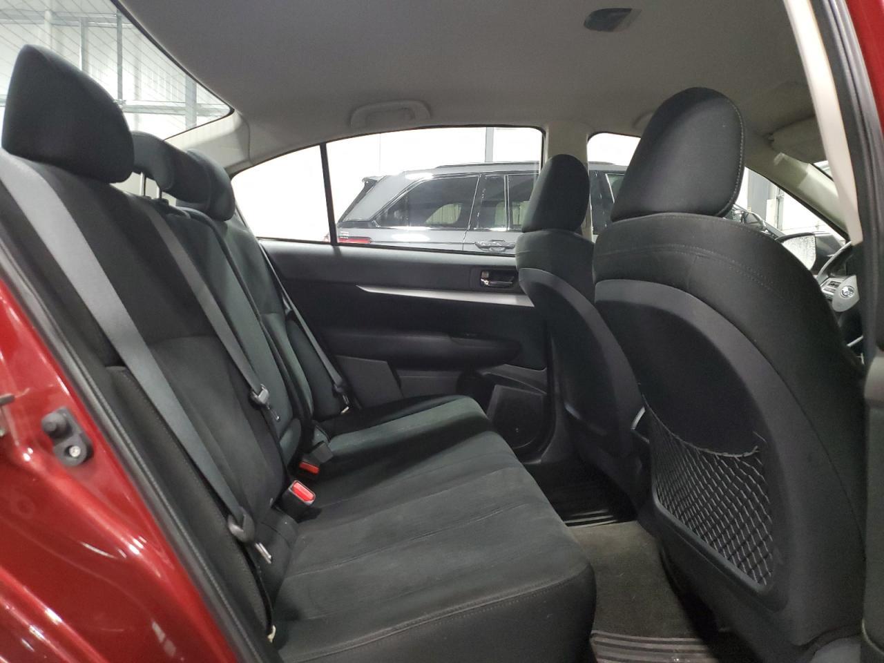 2014 SUBARU Legacy