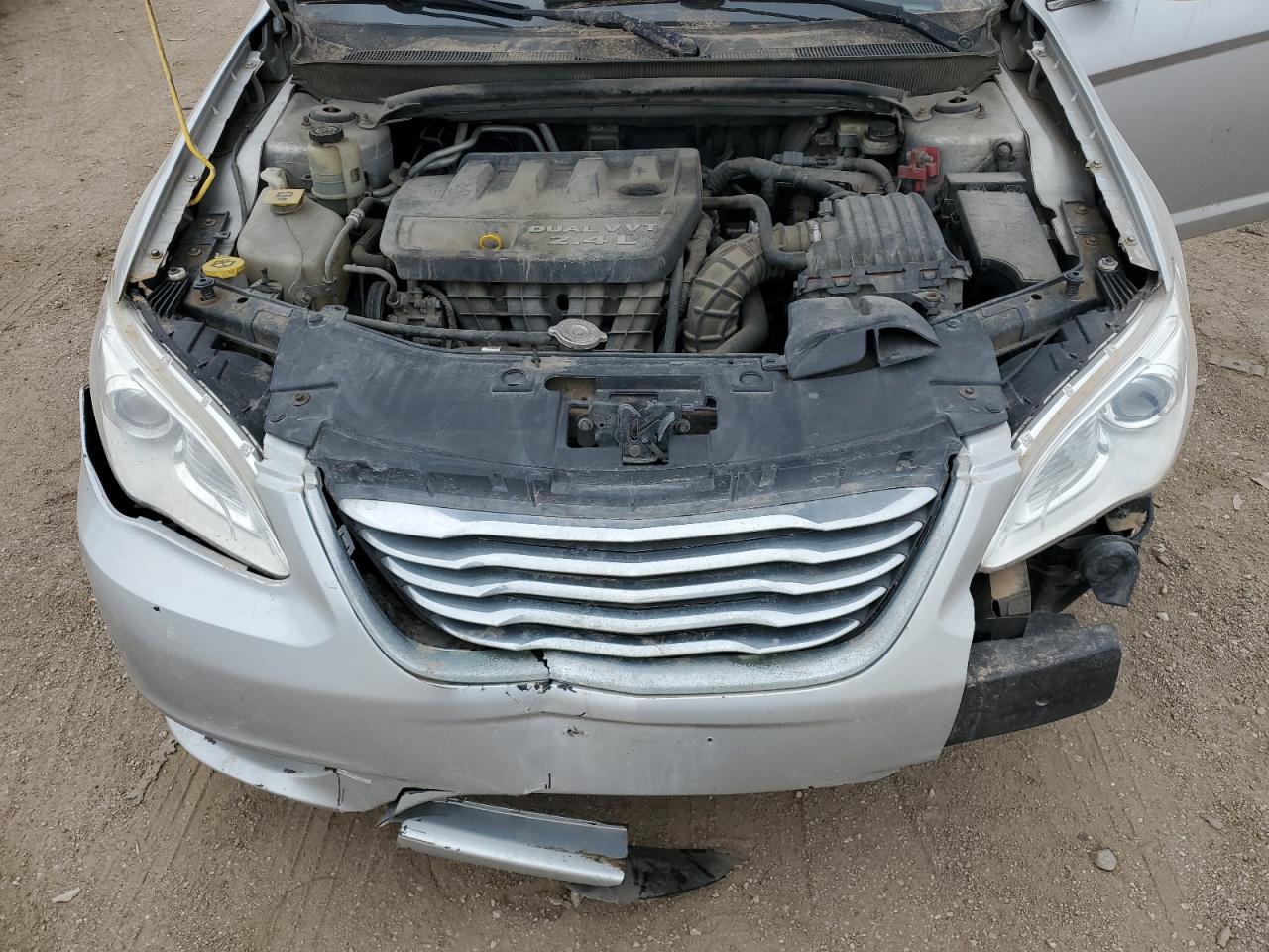 2012 CHRYSLER 200