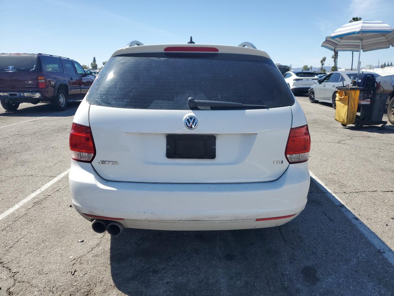 2012 VOLKSWAGEN JETTA