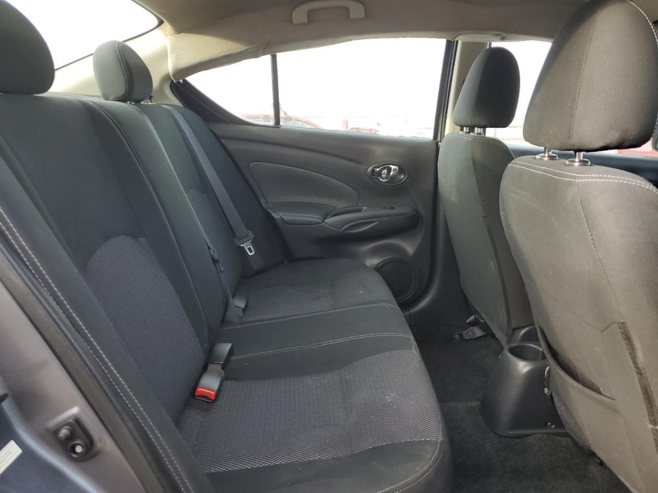 2018 NISSAN VERSA