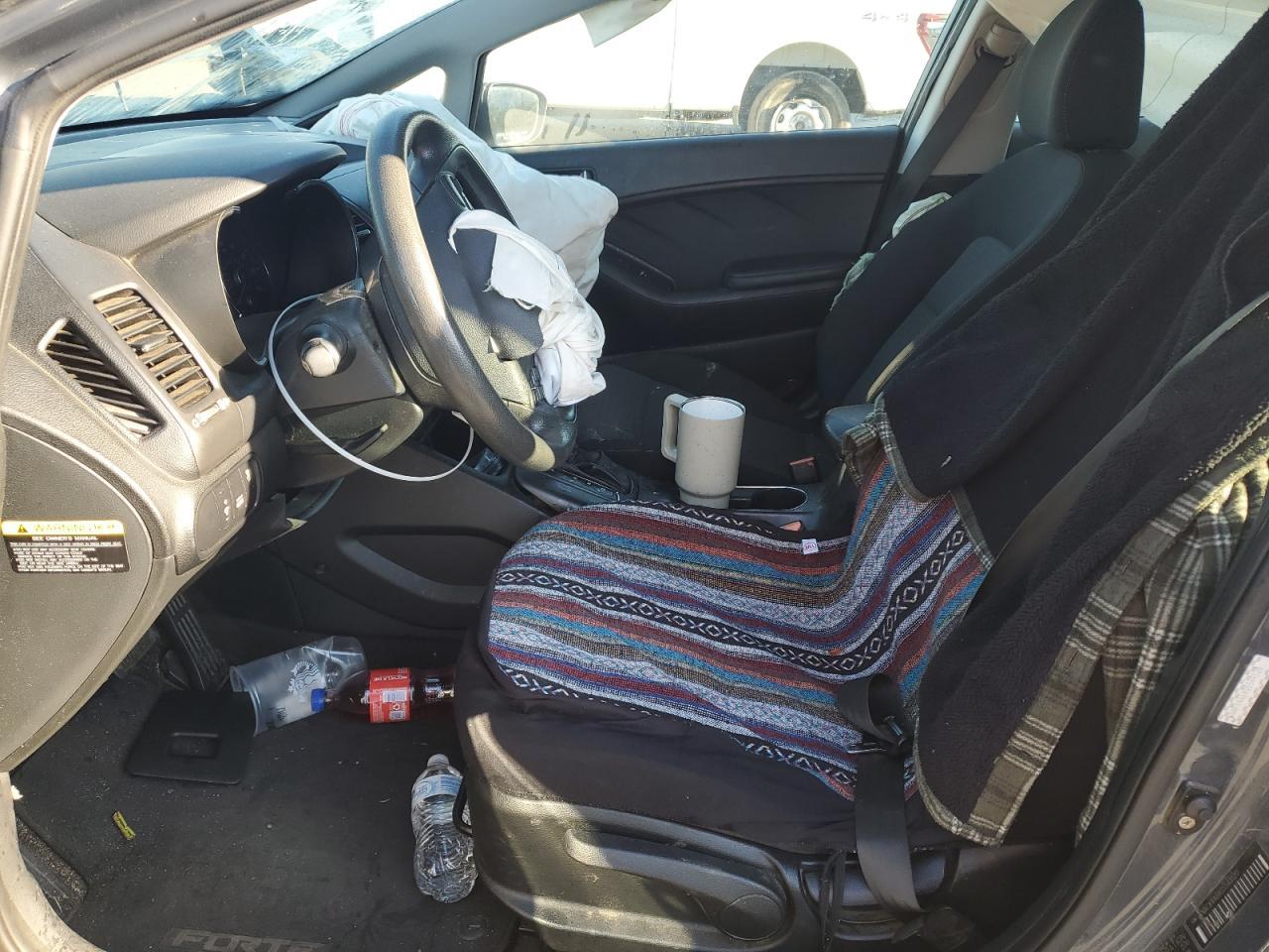 2016 KIA FORTE