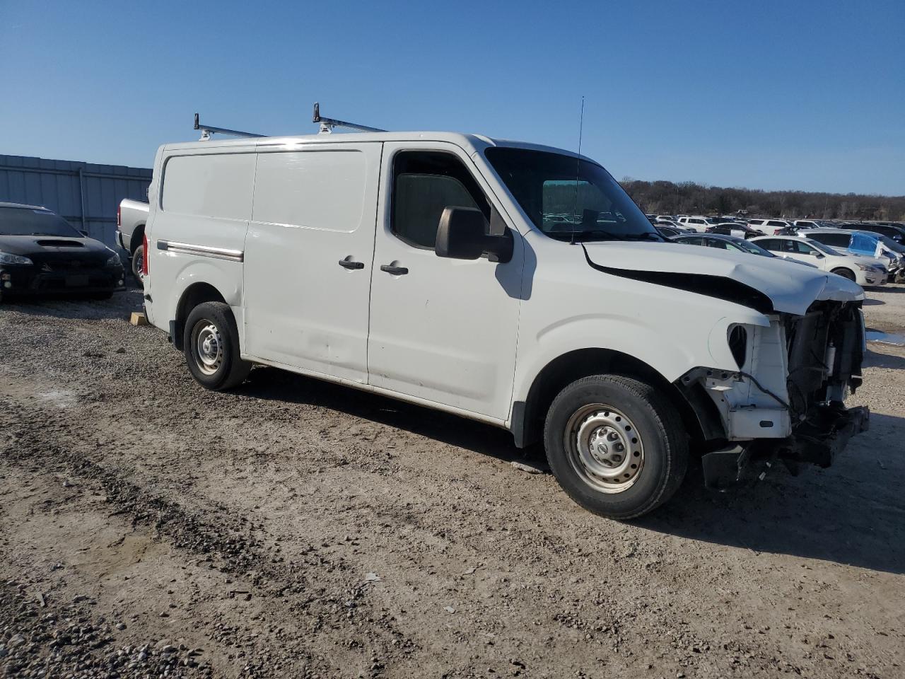 2013 NISSAN Nv