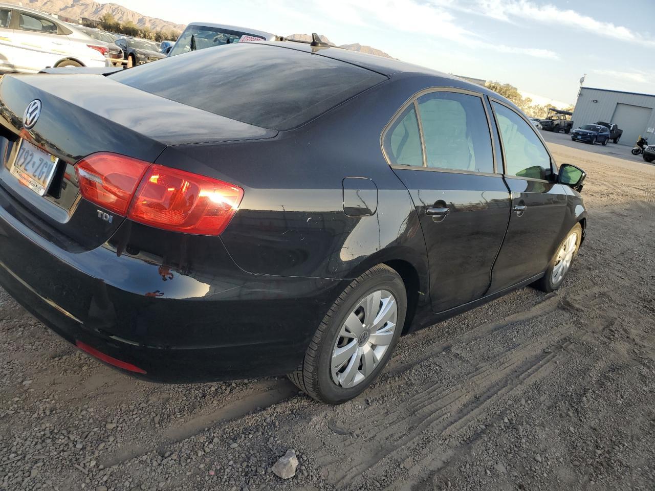 2014 VOLKSWAGEN JETTA