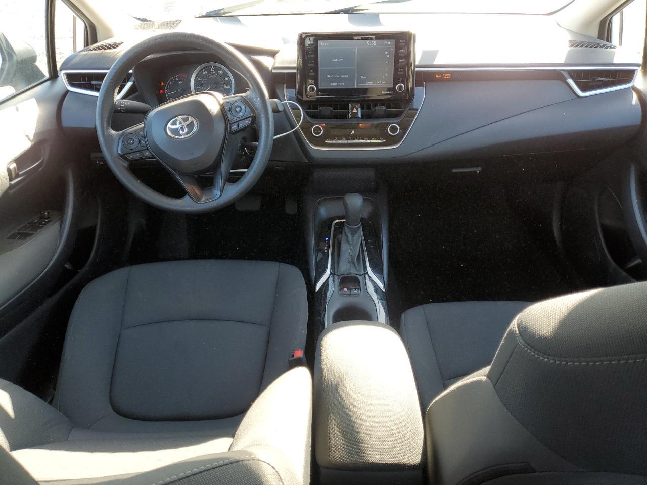 2022 TOYOTA COROLLA