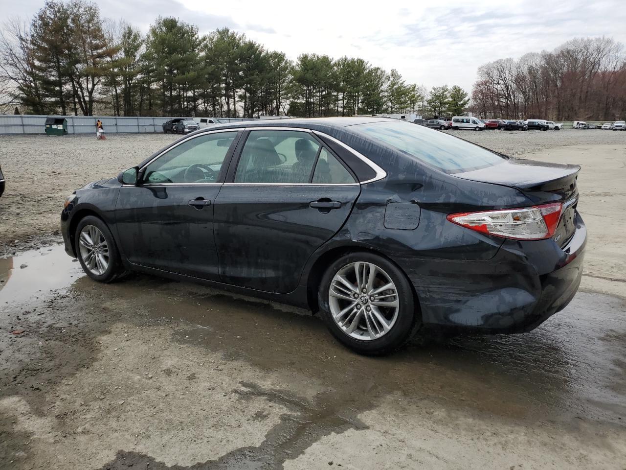 2015 TOYOTA CAMRY