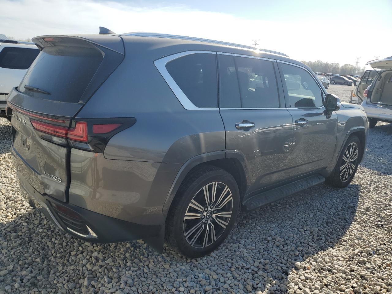2023 LEXUS LX 600