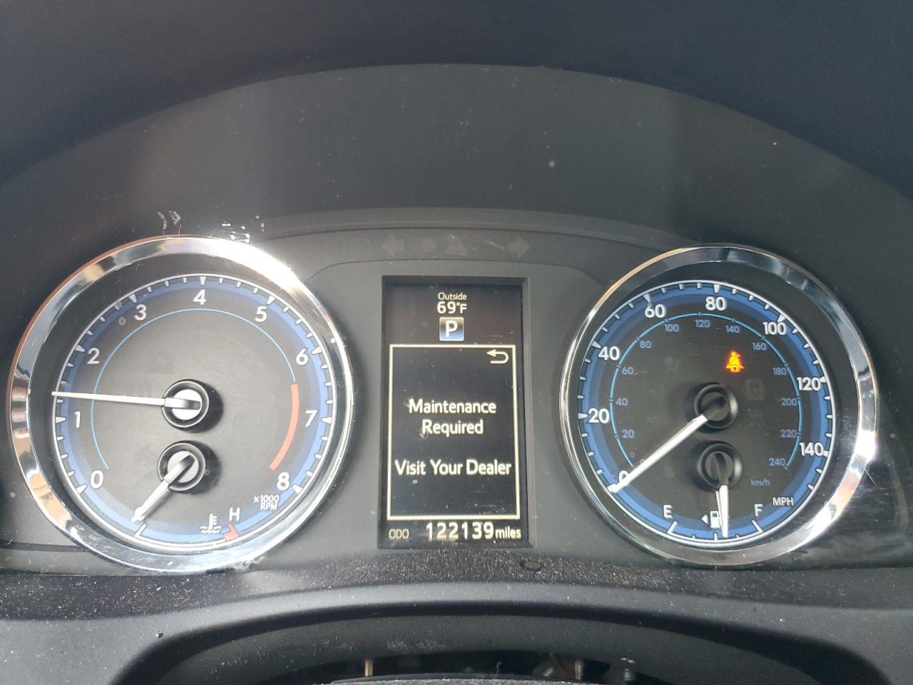 2017 TOYOTA COROLLA
