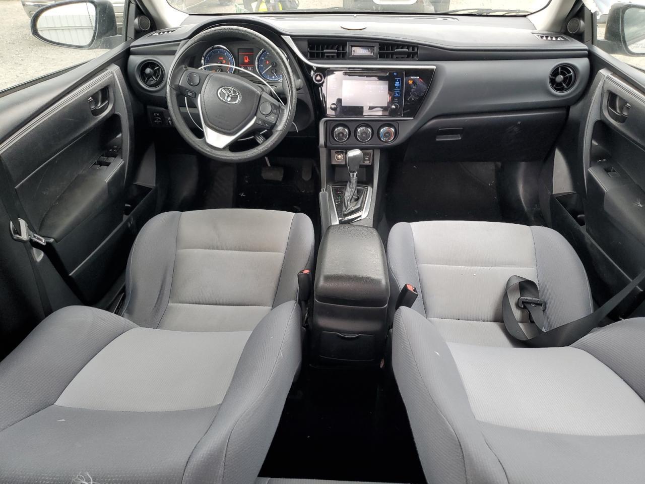 2017 TOYOTA COROLLA
