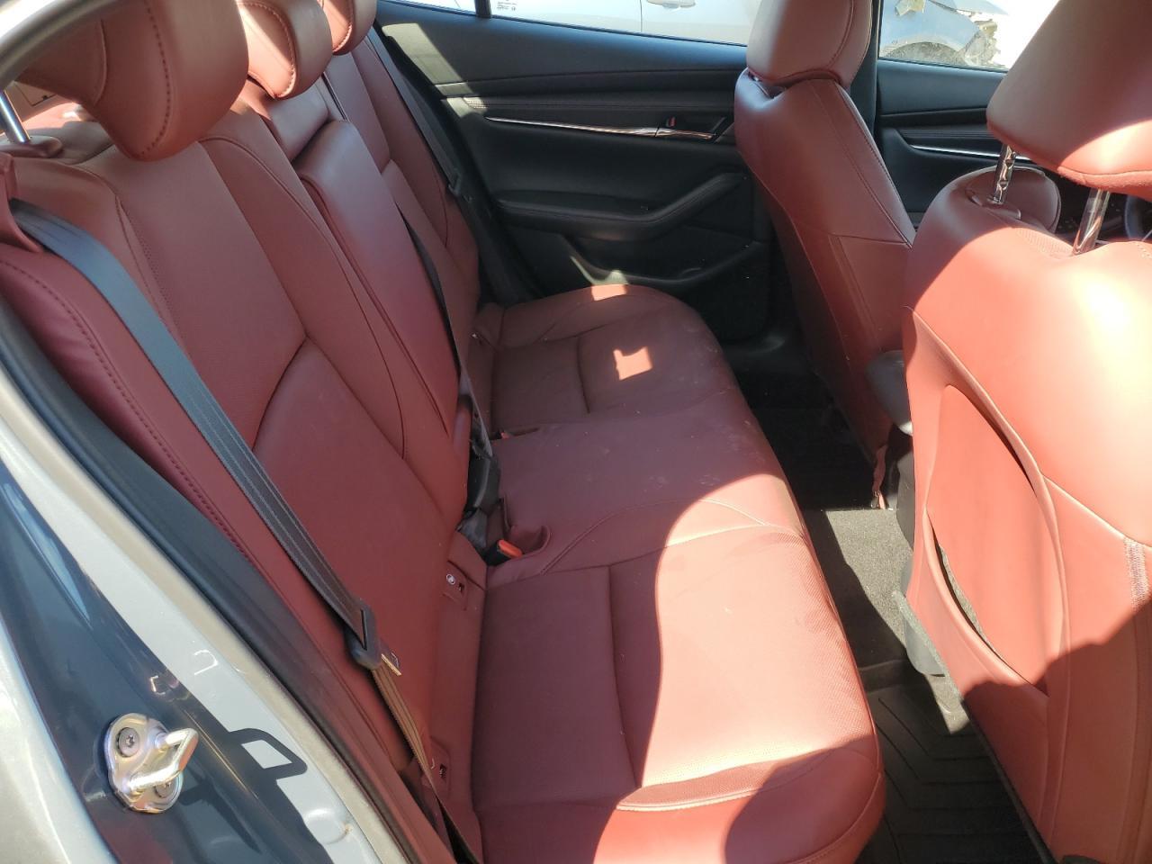 2022 MAZDA 3