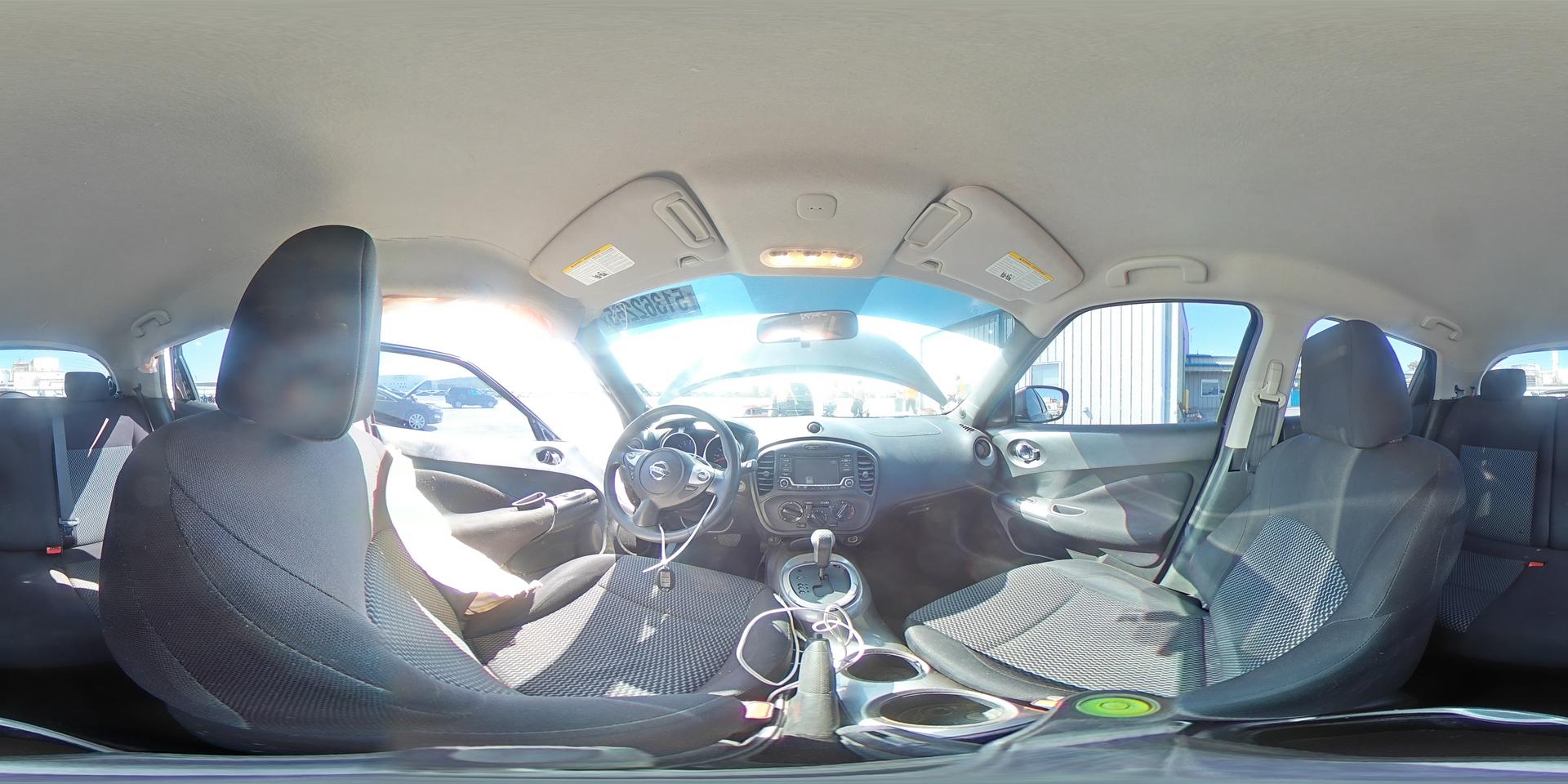 2015 NISSAN Juke