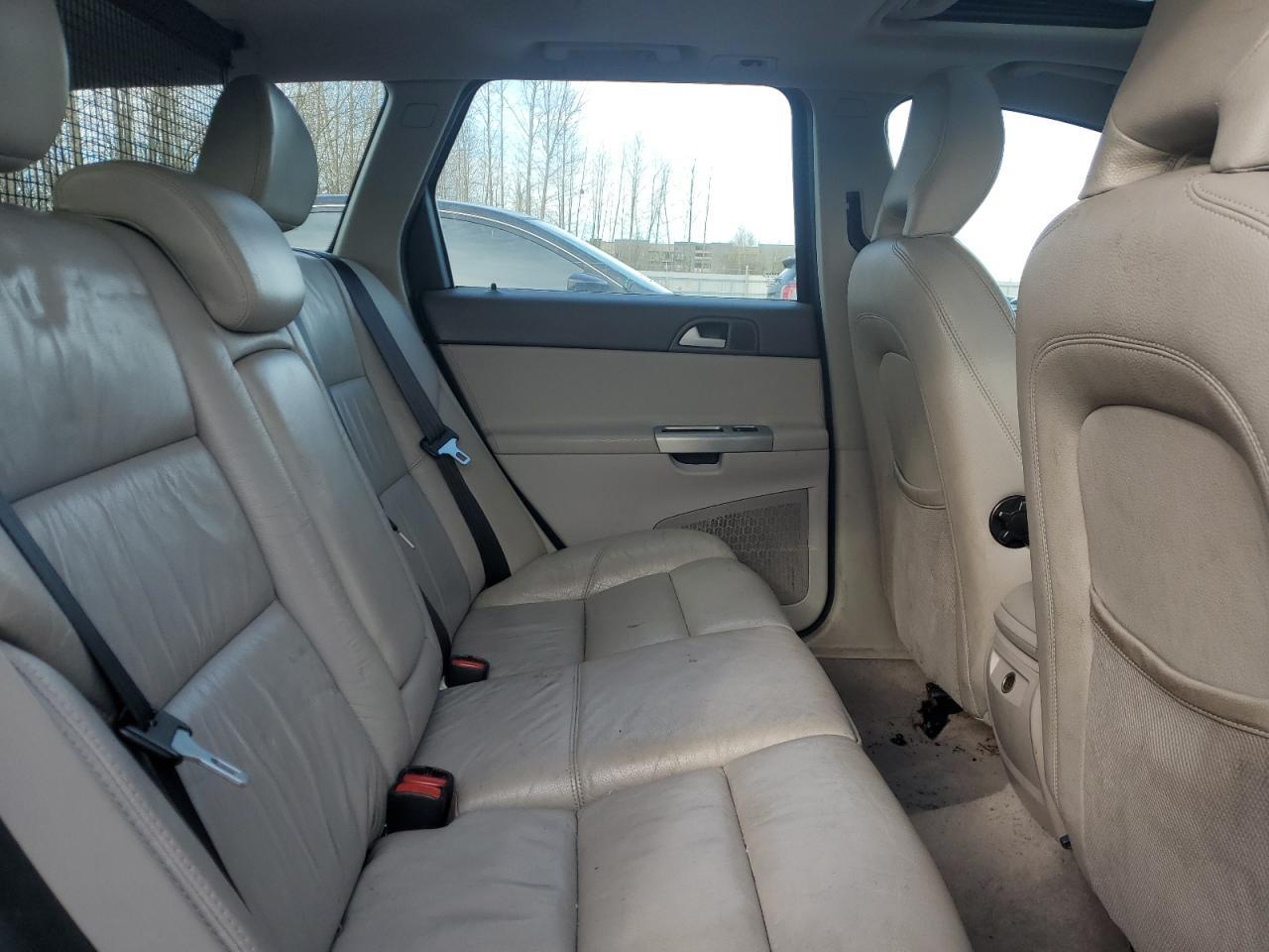 2007 VOLVO V50