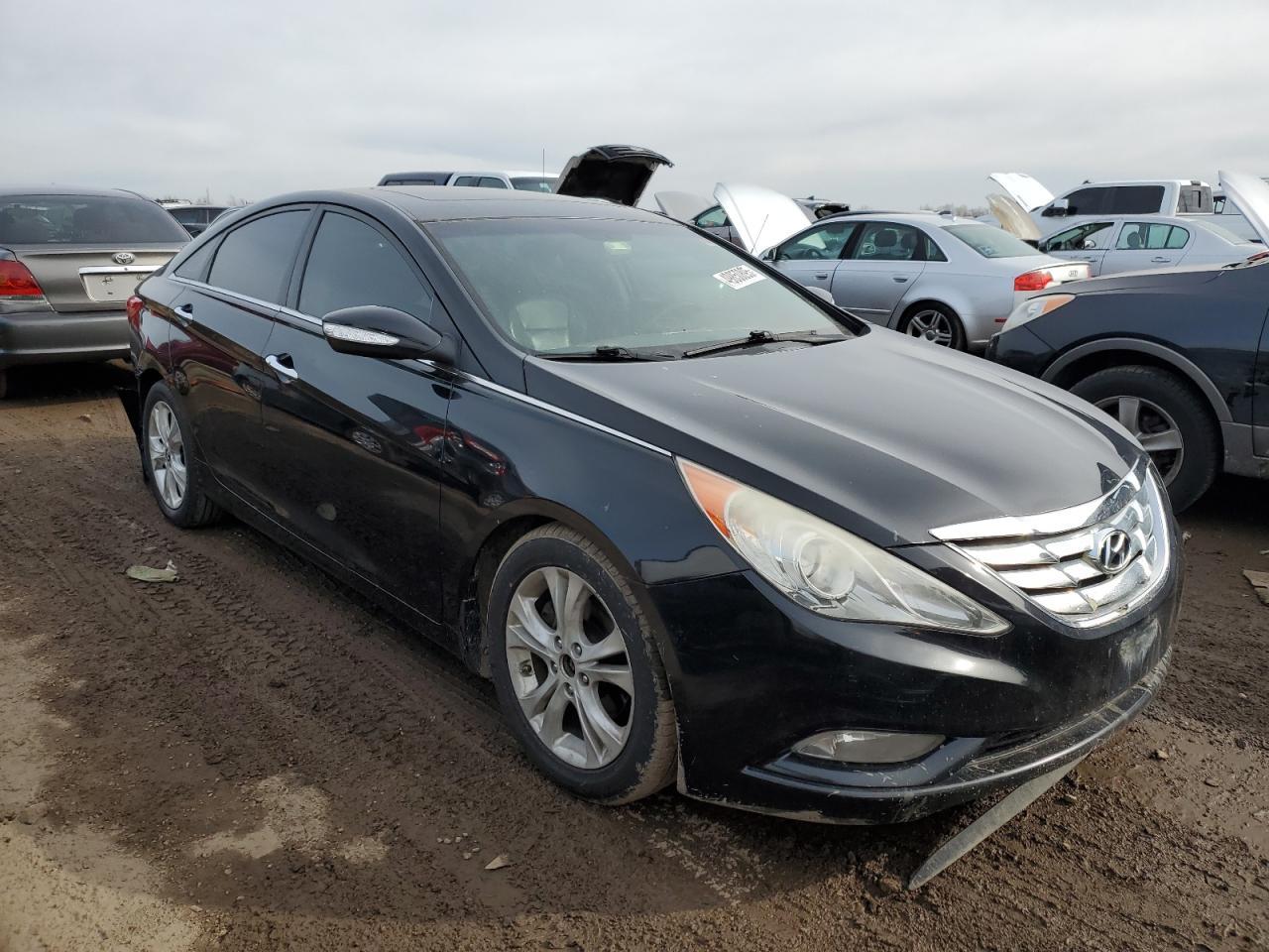 2011 HYUNDAI SONATA