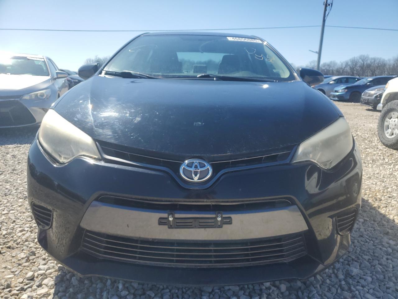 2015 TOYOTA COROLLA