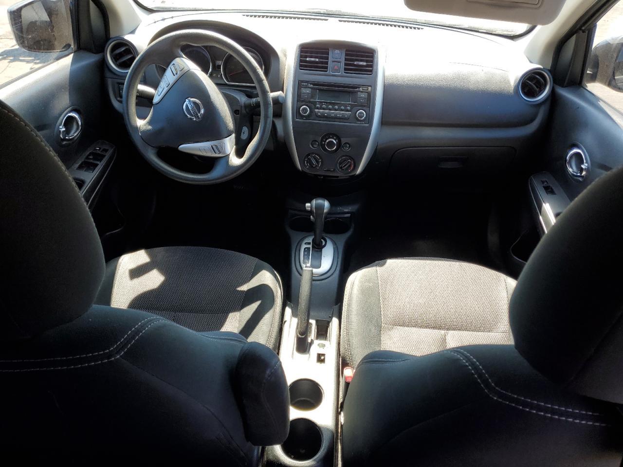 2015 NISSAN VERSA