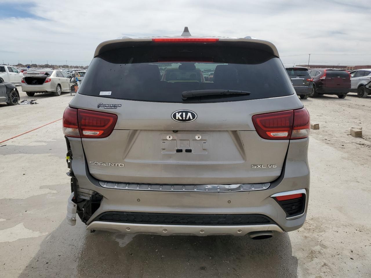 2019 KIA SORENTO