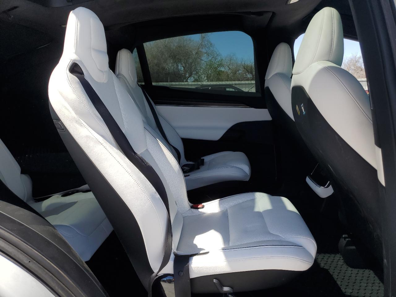 2022 TESLA MODEL X