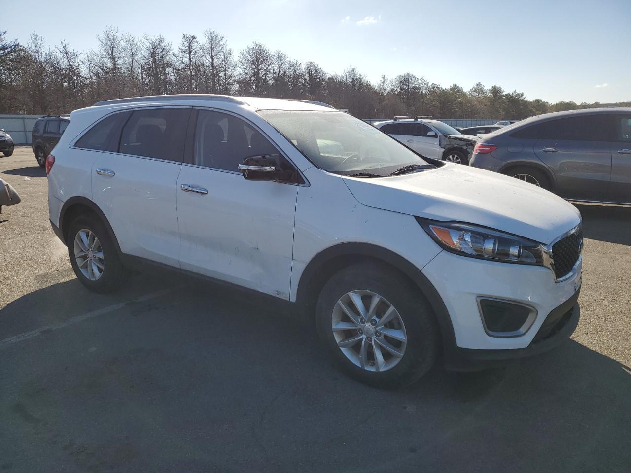 2016 KIA SORENTO