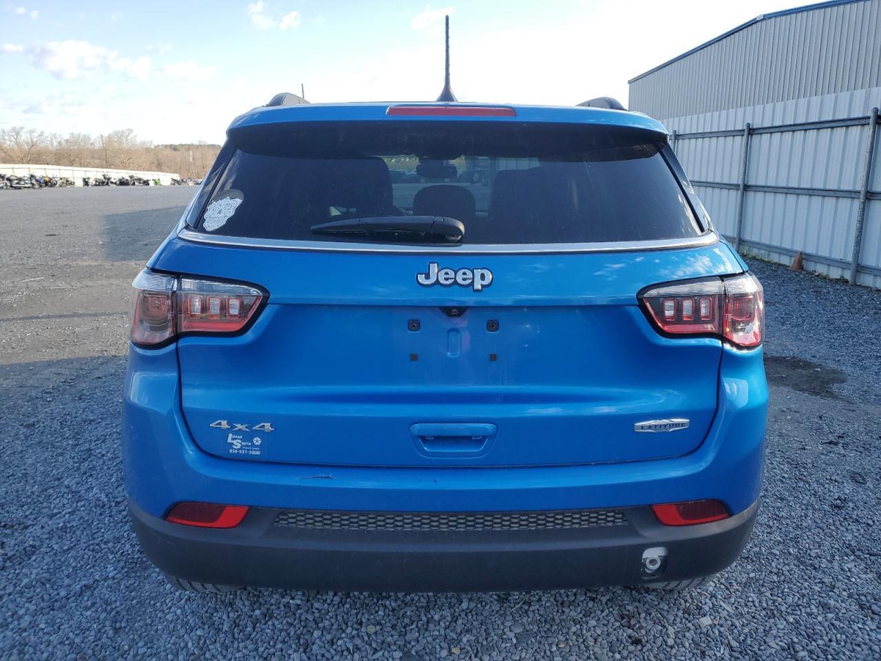 2022 JEEP Compass