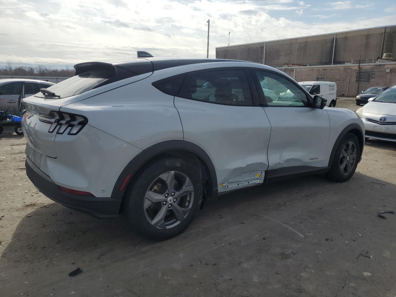 2023 FORD MUSTANG