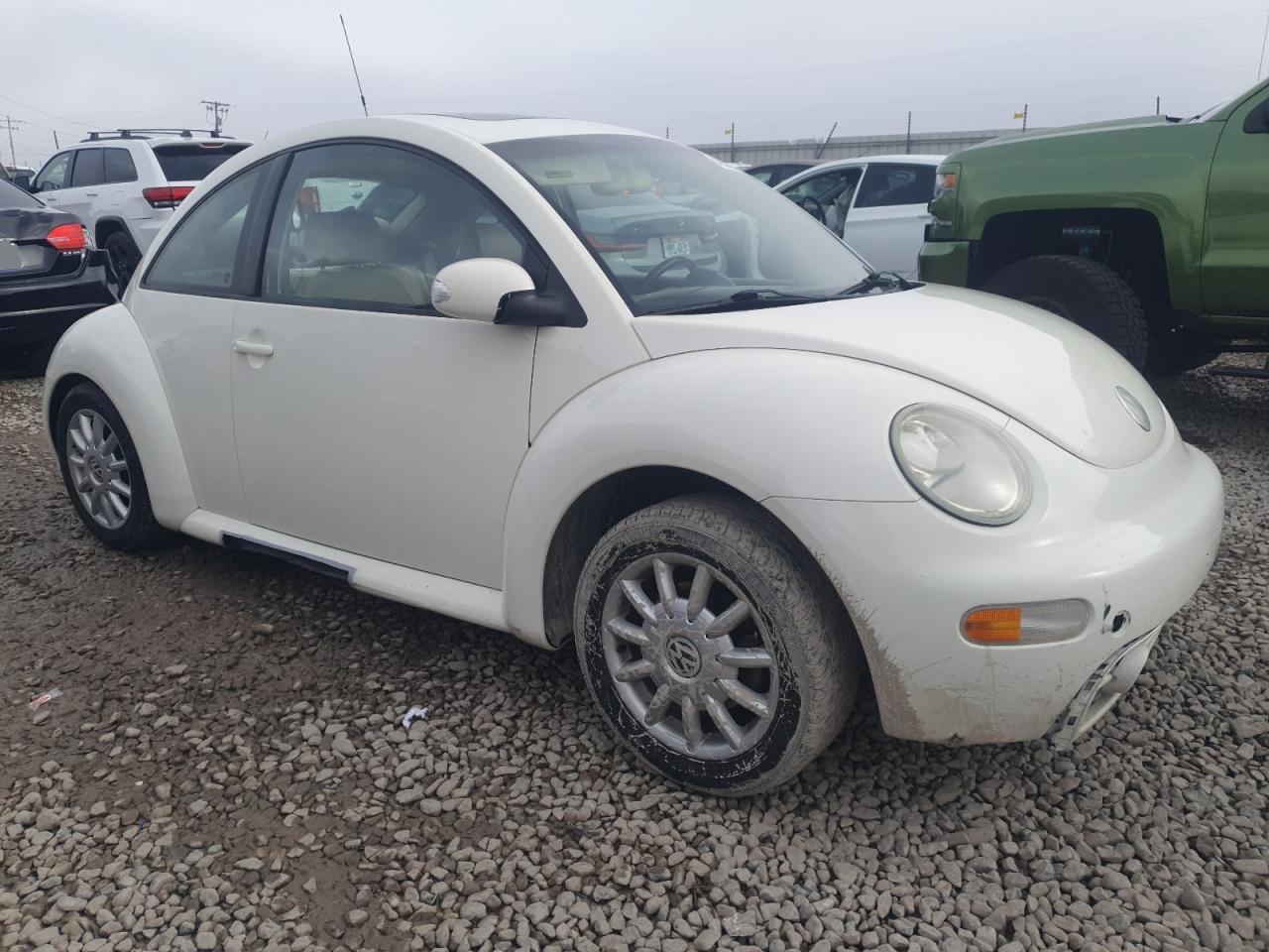 2005 VOLKSWAGEN Beetle