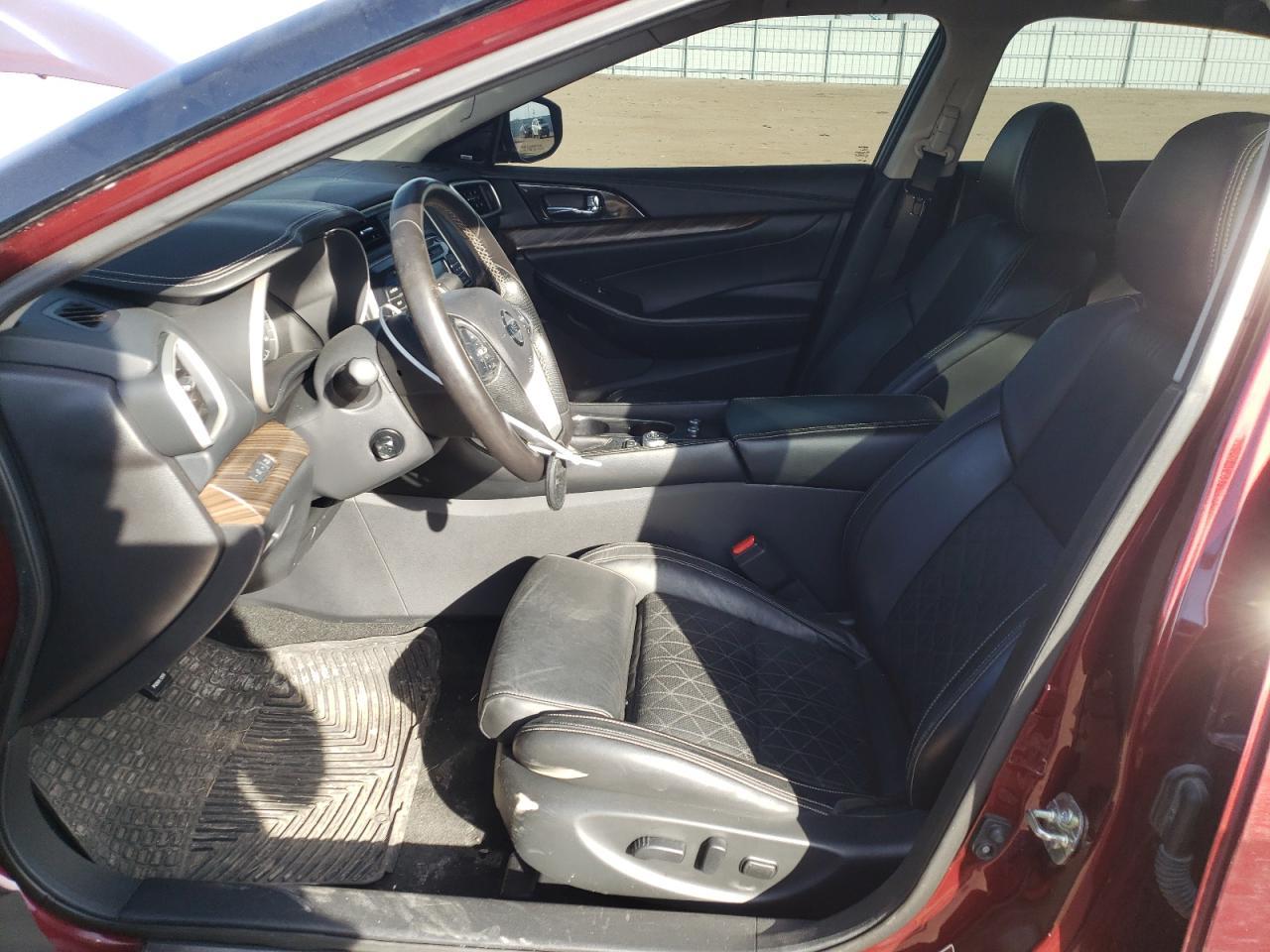 2017 NISSAN Maxima