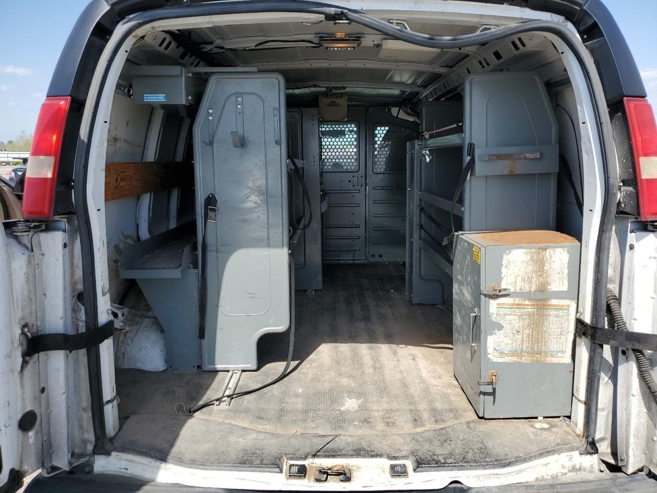 2014 CHEVROLET EXPRESS 2500