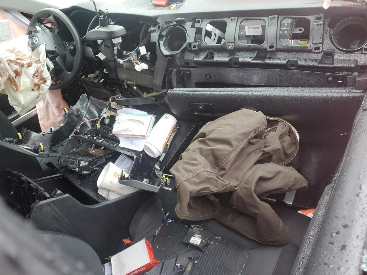 2015 TOYOTA TUNDRA