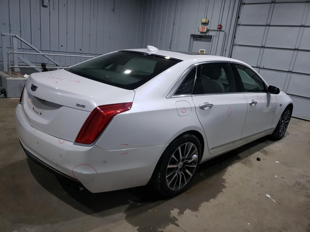 2016 CADILLAC CT6