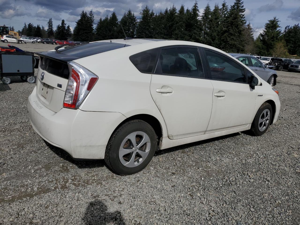 2015 TOYOTA PRIUS
