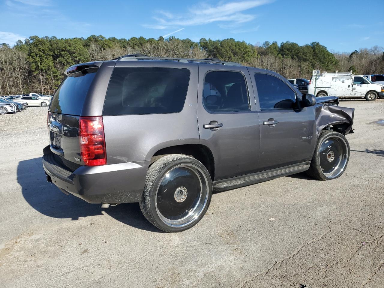 2011 CHEVROLET Tahoe