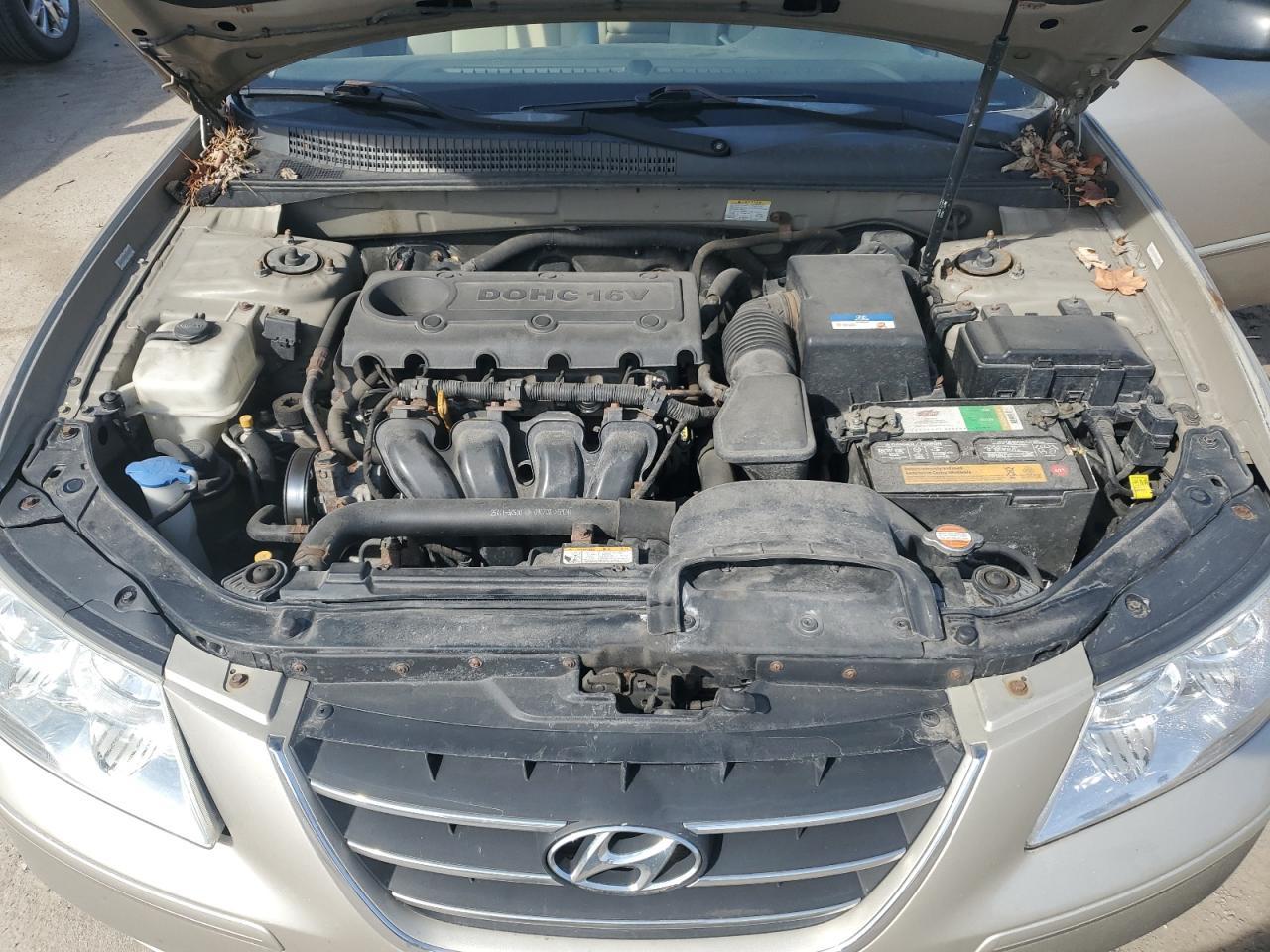 2010 HYUNDAI SONATA